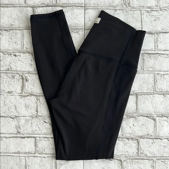 Vuori Studio Leggings - Picture 5 of 12